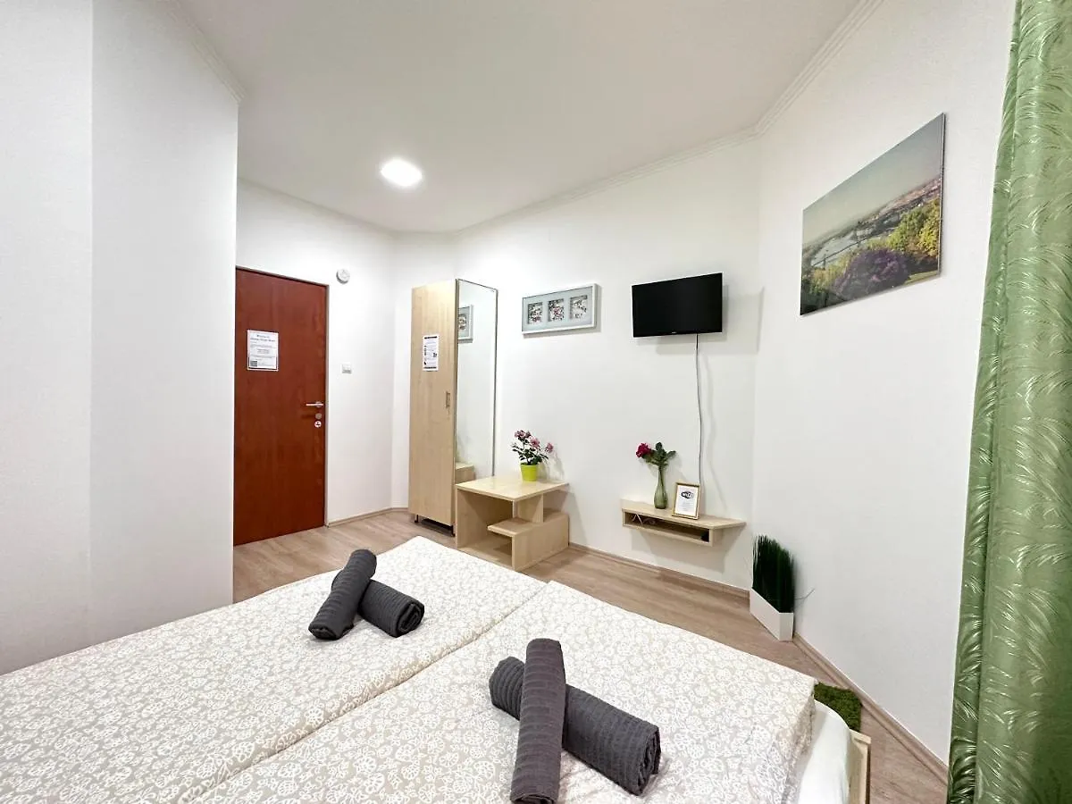 Central Seasons Design Apartments Budapest